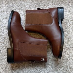 Tommy Hilfiger Brown Ankle Boots 6.5